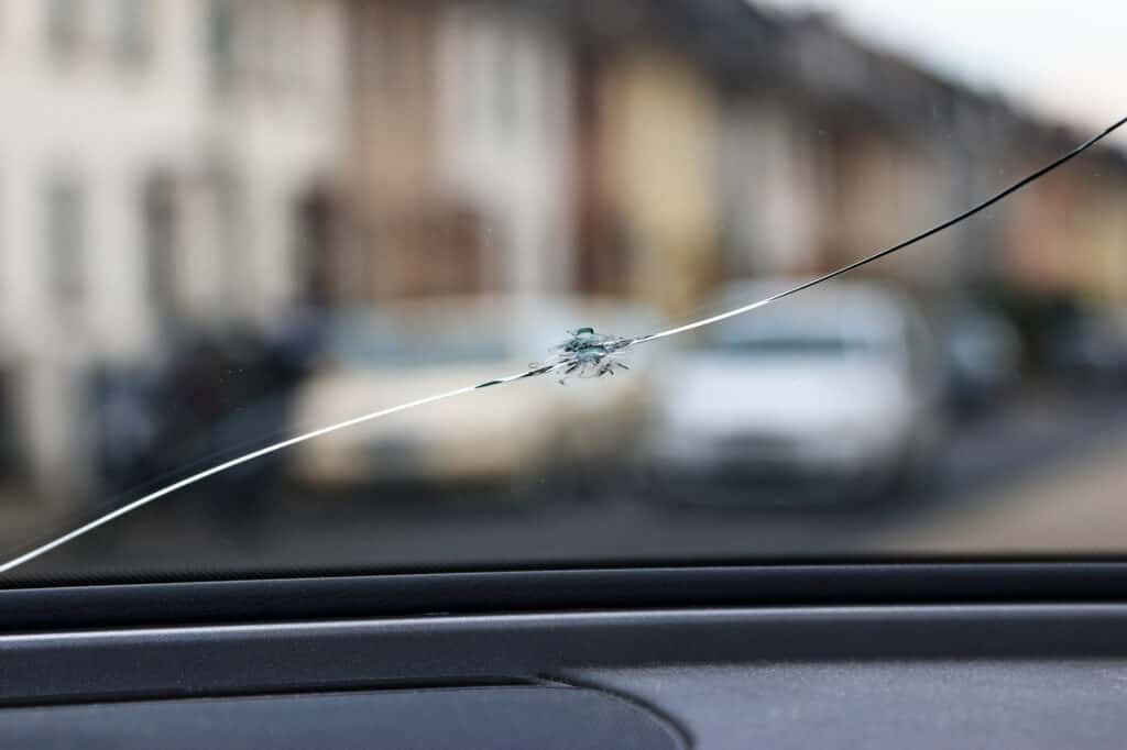 can you repair a cracked windshield