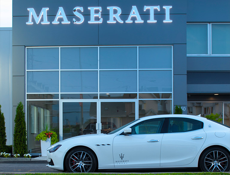 Maserati windshield replacement near me