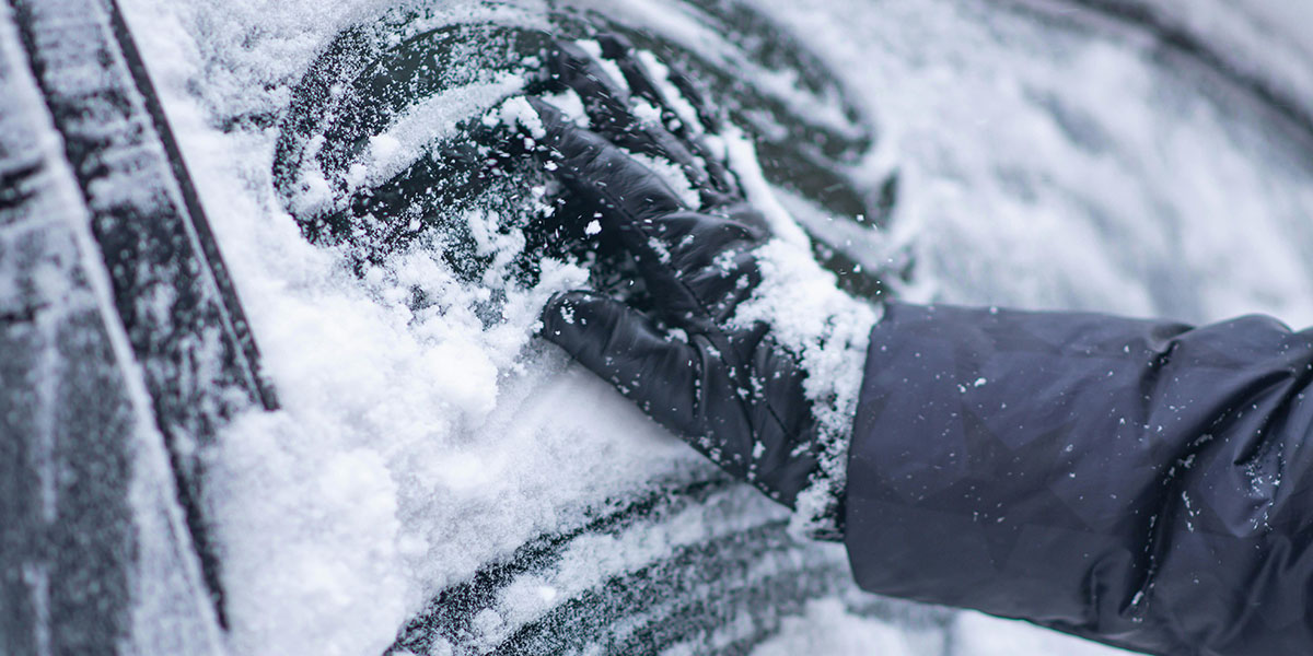 How to Get Snow Off a Car Without a Scraper