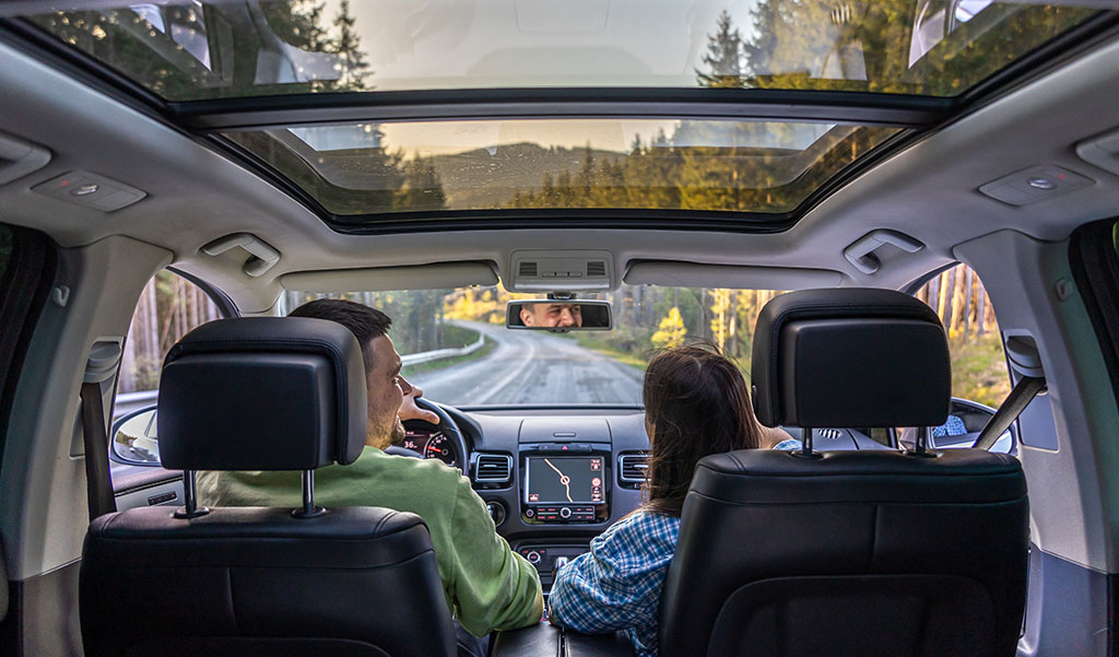 Why Sunroofs Crack: Common Causes Of Sunroof Glass Damage